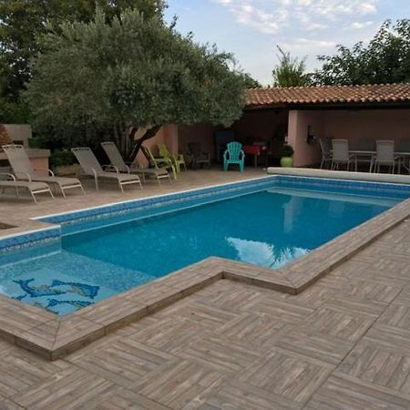Appartement Rez De Chausse Bollène Zewnętrze zdjęcie